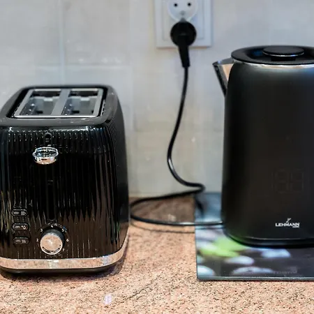 Traugutta Comfort By Bookinghost 포즈난